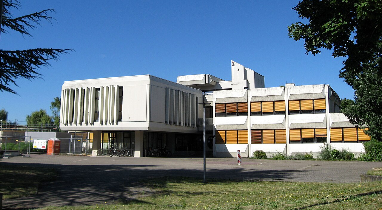 Rathaus in Offenbach an der Queich